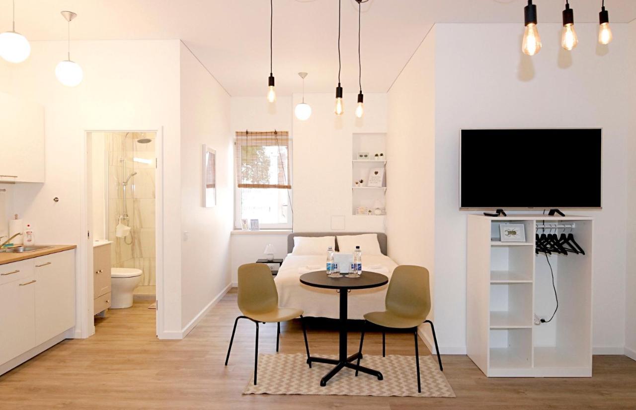 Minimalist Studio Old Town Apartments By Hostlovers Κάουνας Εξωτερικό φωτογραφία