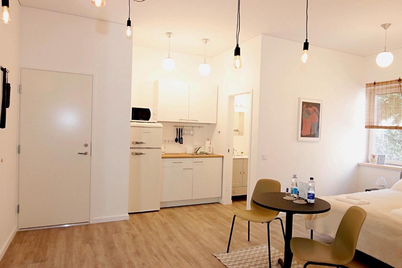 Minimalist Studio Old Town Apartments By Hostlovers Κάουνας Εξωτερικό φωτογραφία