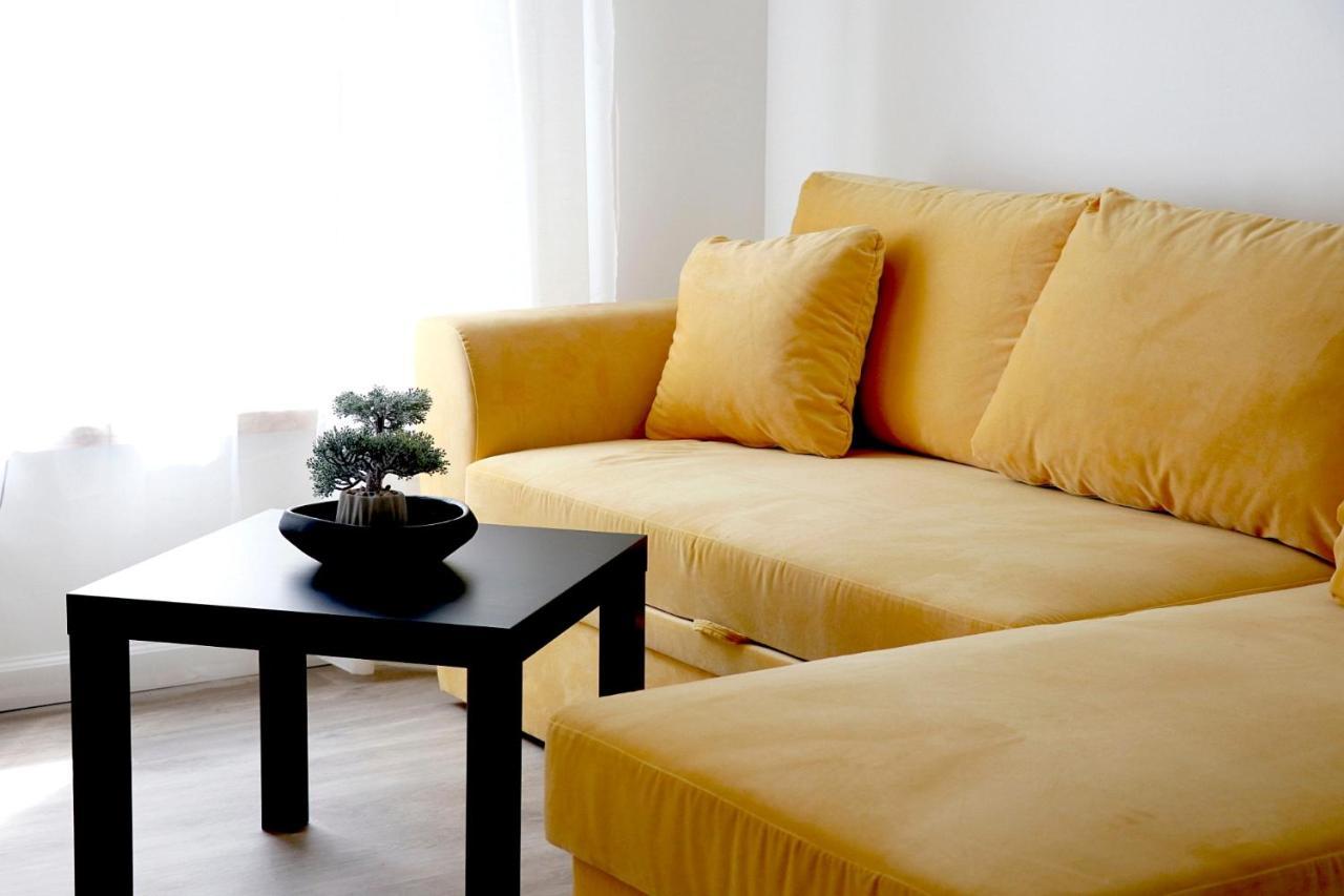 Minimalist Studio Old Town Apartments By Hostlovers Κάουνας Εξωτερικό φωτογραφία