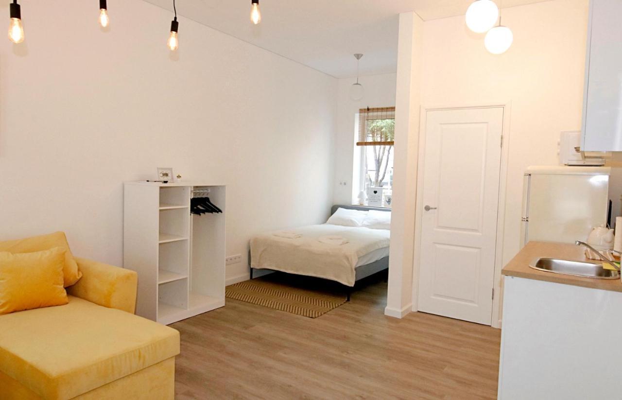 Minimalist Studio Old Town Apartments By Hostlovers Κάουνας Εξωτερικό φωτογραφία